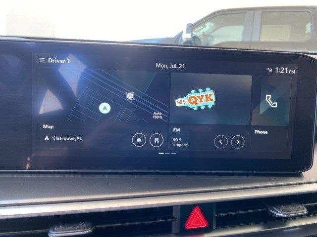 used 2025 Kia Sorento car, priced at $32,888