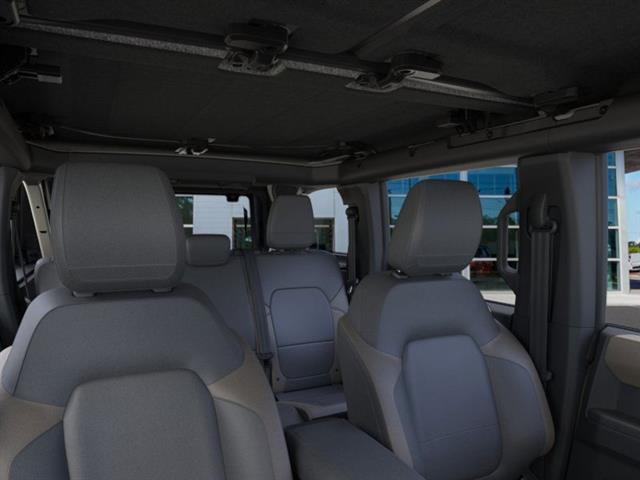 new 2025 Ford Bronco car, priced at $43,624