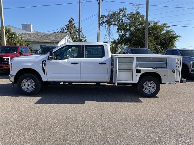 new 2025 Ford F-350 car, priced at $66,454