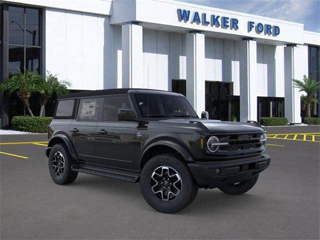 new 2025 Ford Bronco car, priced at $47,536