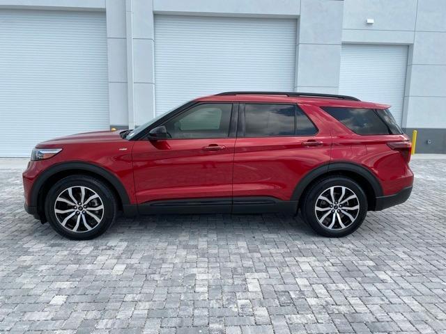used 2022 Ford Explorer car, priced at $35,988