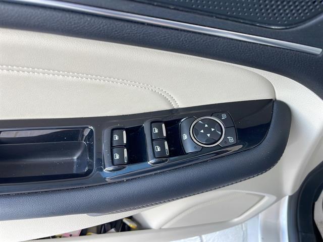 used 2019 Ford Edge car, priced at $17,987