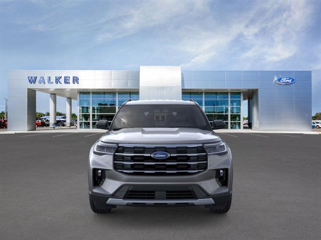 new 2025 Ford Explorer car, priced at $40,826
