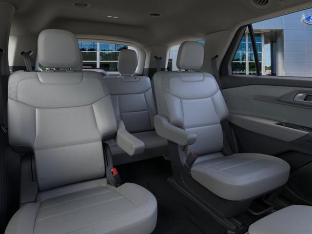 new 2025 Ford Explorer car, priced at $40,826