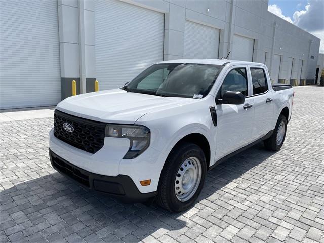 new 2025 Ford Maverick car, priced at $29,248
