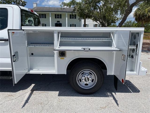 new 2025 Ford F-250 car, priced at $62,953