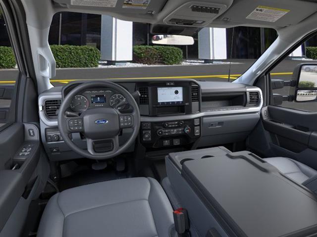 new 2025 Ford F-250 car, priced at $64,744