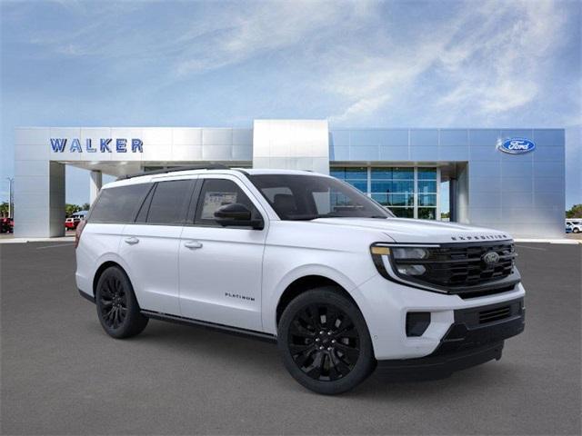 new 2025 Ford Expedition car, priced at $78,897