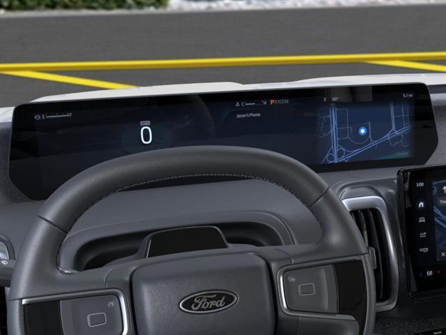 new 2025 Ford Expedition car, priced at $82,430