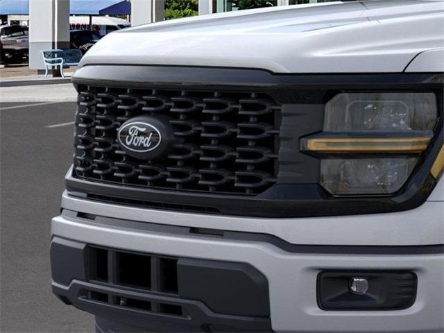 new 2025 Ford F-150 car, priced at $43,423