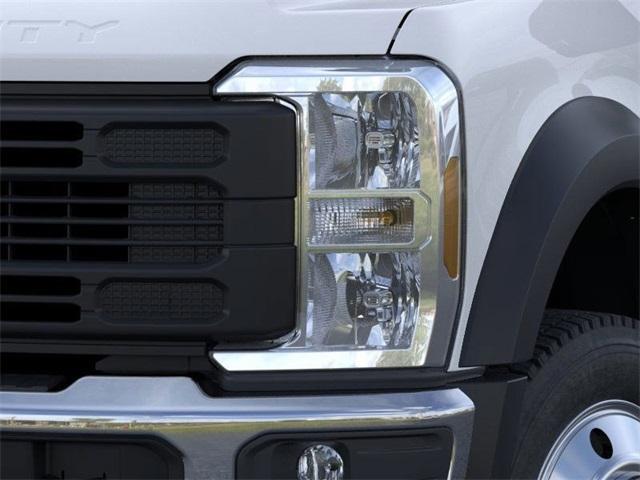new 2025 Ford F-450 car, priced at $75,315