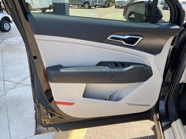 used 2024 Kia Sportage car, priced at $25,988