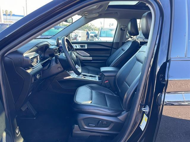 used 2023 Ford Explorer car