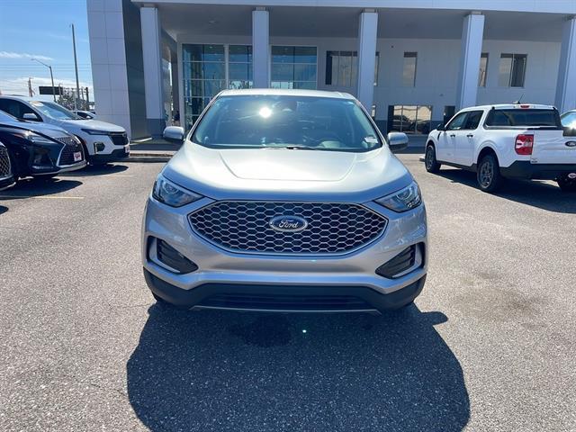 used 2024 Ford Edge car, priced at $29,897