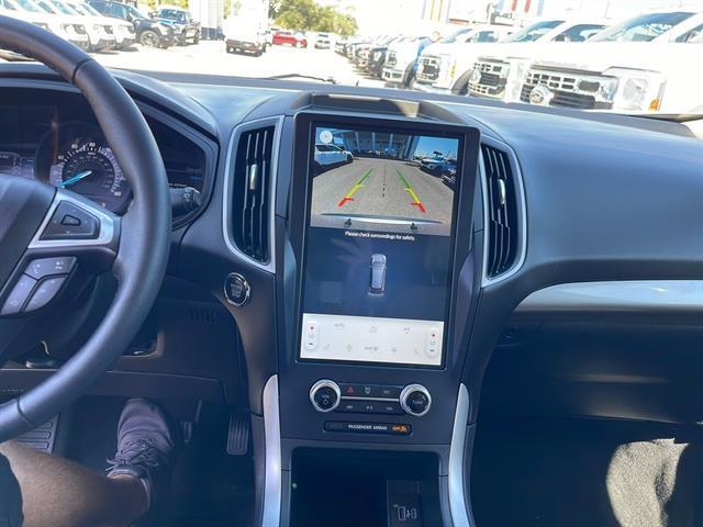 used 2024 Ford Edge car, priced at $29,897