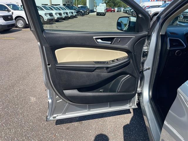used 2024 Ford Edge car, priced at $29,897
