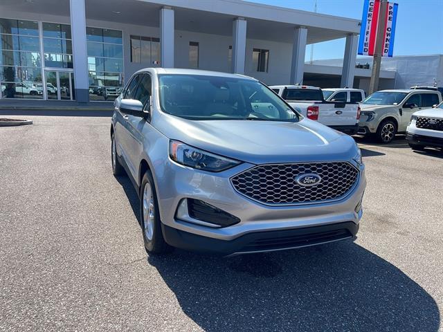 used 2024 Ford Edge car, priced at $29,897