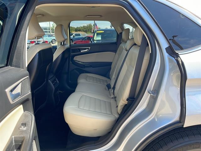 used 2024 Ford Edge car, priced at $29,897