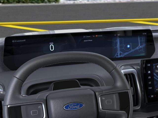 new 2025 Ford Expedition car, priced at $78,114