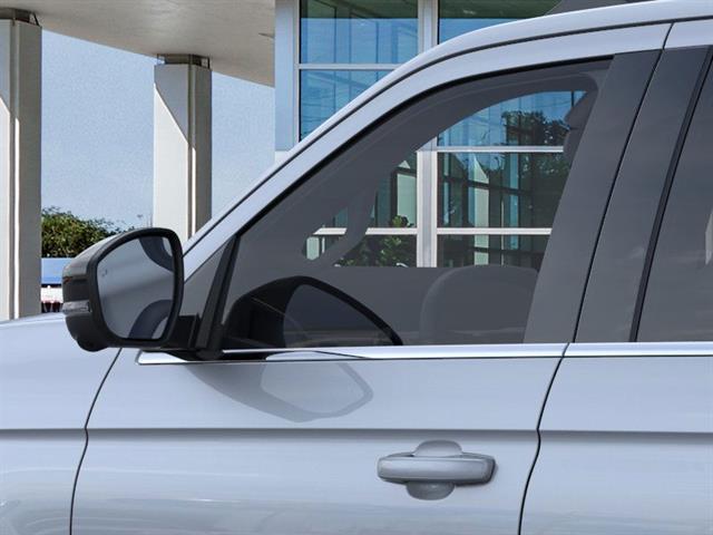 new 2025 Ford Expedition car, priced at $78,114
