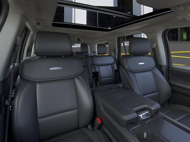 new 2025 Ford Expedition car, priced at $79,677