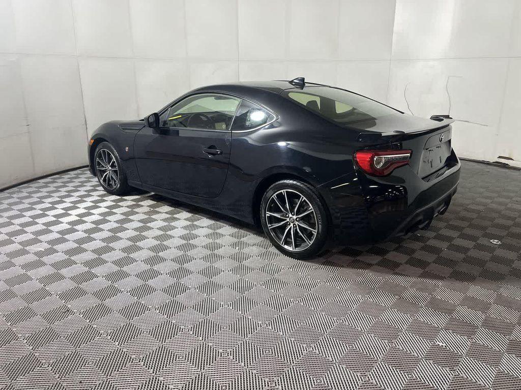 used 2018 Toyota 86 car, priced at $19,995