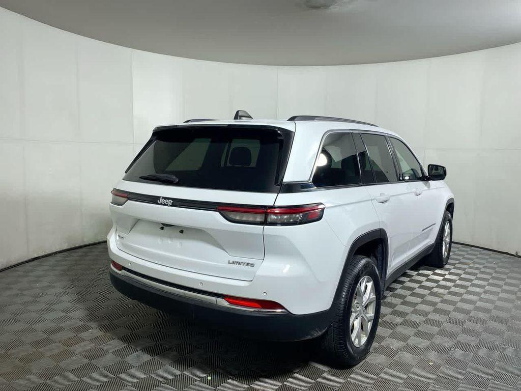 used 2023 Jeep Grand Cherokee car, priced at $28,995