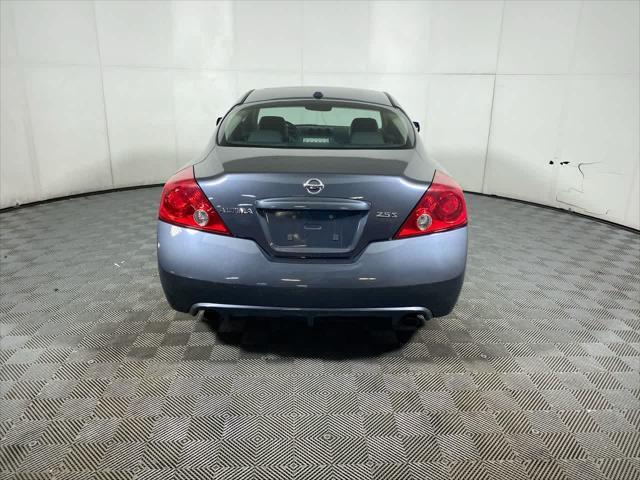 used 2009 Nissan Altima car, priced at $5,995