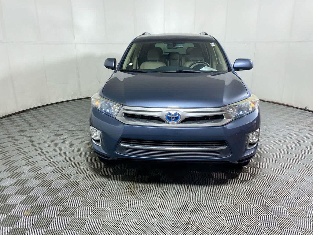 used 2013 Toyota Highlander Hybrid car, priced at $14,995