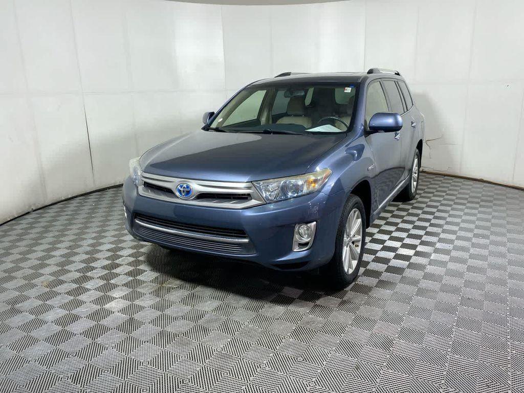 used 2013 Toyota Highlander Hybrid car, priced at $14,995