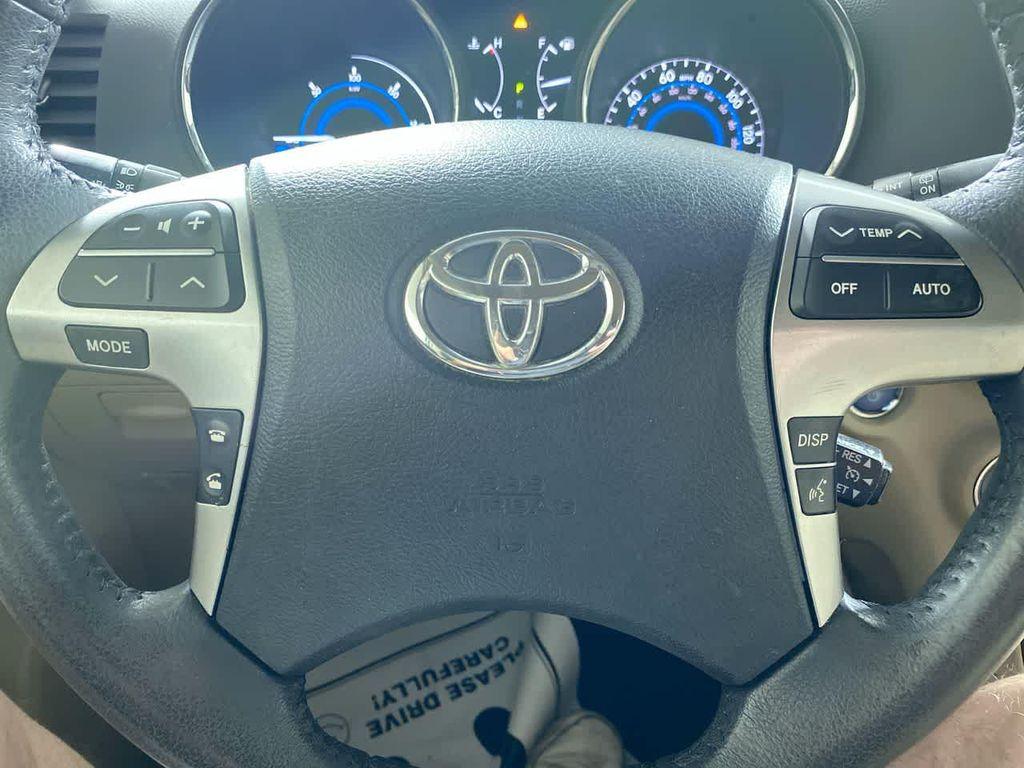 used 2013 Toyota Highlander Hybrid car, priced at $14,995