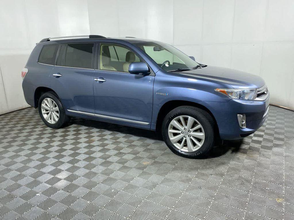 used 2013 Toyota Highlander Hybrid car, priced at $14,995