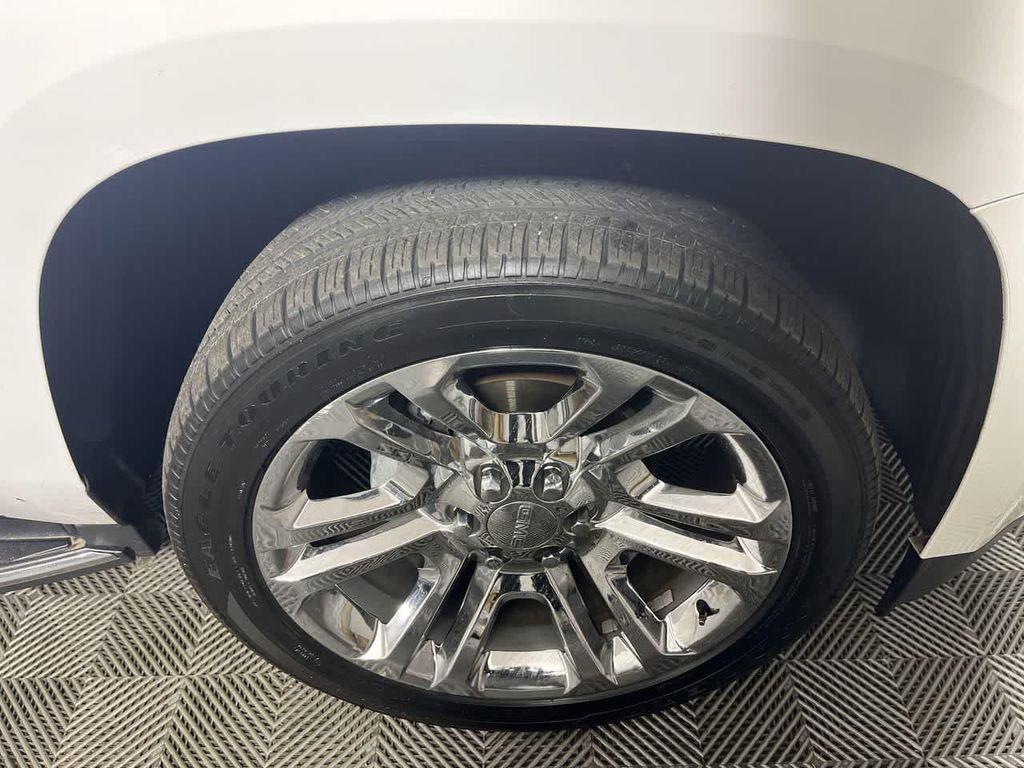 used 2018 GMC Yukon XL car, priced at $20,874
