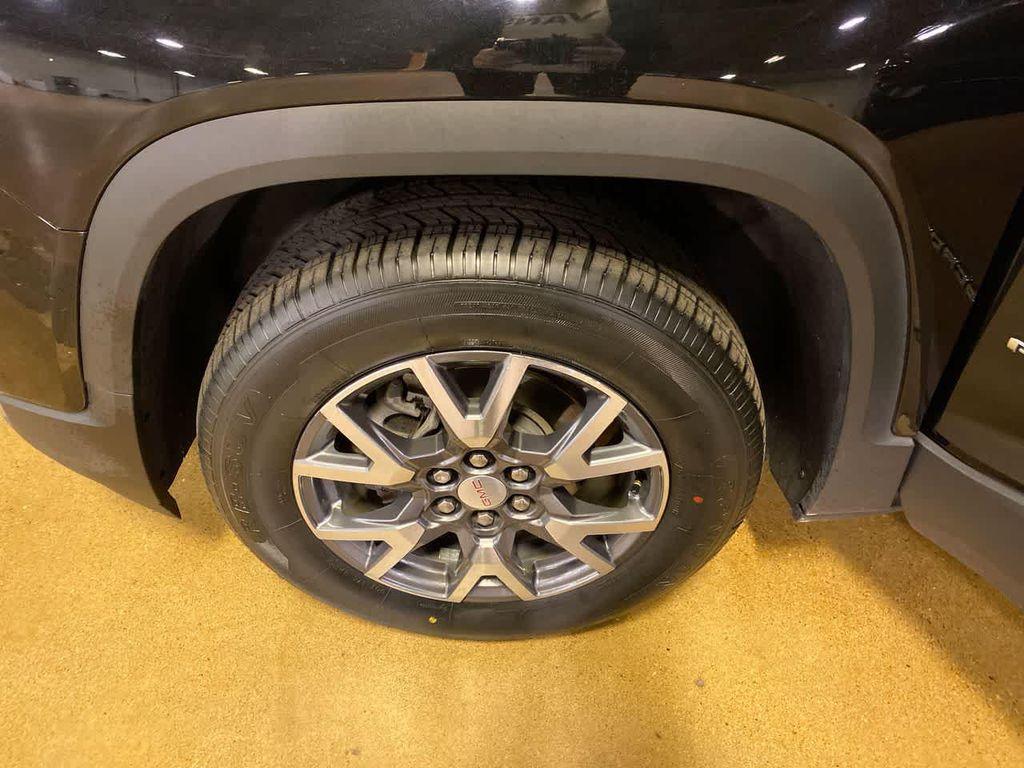 used 2023 GMC Acadia car, priced at $28,885