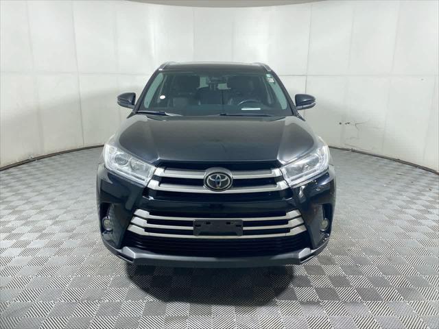 used 2019 Toyota Highlander car, priced at $23,788