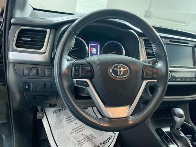 used 2019 Toyota Highlander car, priced at $23,788