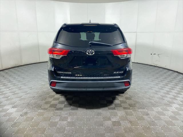 used 2019 Toyota Highlander car, priced at $23,788