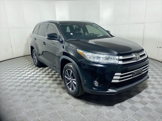 used 2019 Toyota Highlander car, priced at $23,788