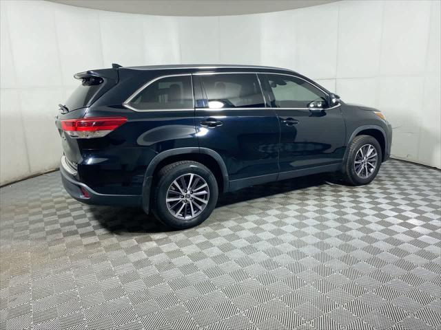 used 2019 Toyota Highlander car, priced at $23,788