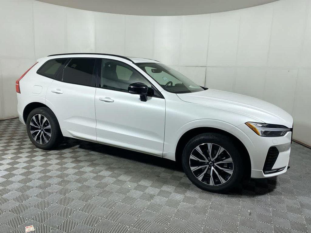 used 2024 Volvo XC60 car, priced at $35,599