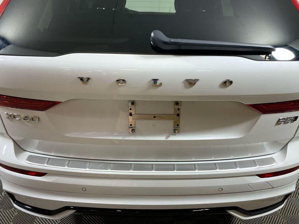 used 2024 Volvo XC60 car, priced at $35,599