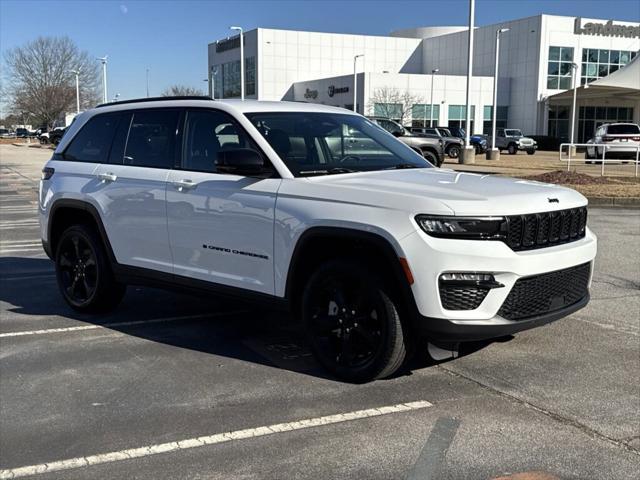 used 2023 Jeep Grand Cherokee car, priced at $28,977