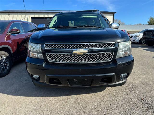 used 2010 Chevrolet Avalanche car, priced at $14,995