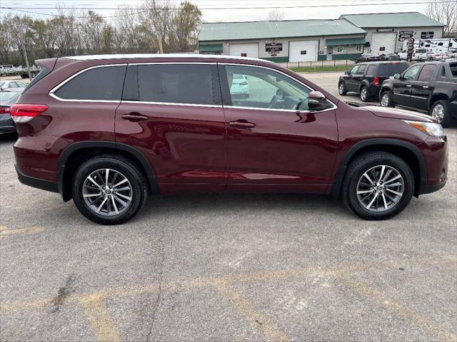 used 2018 Toyota Highlander car, priced at $20,495