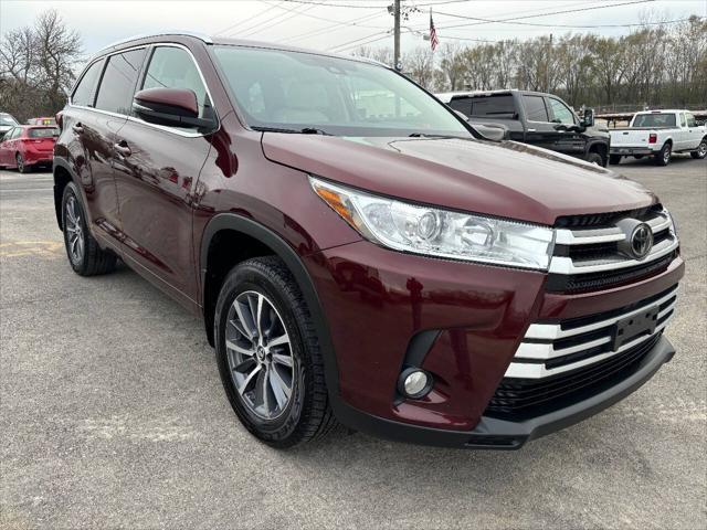 used 2018 Toyota Highlander car, priced at $20,495