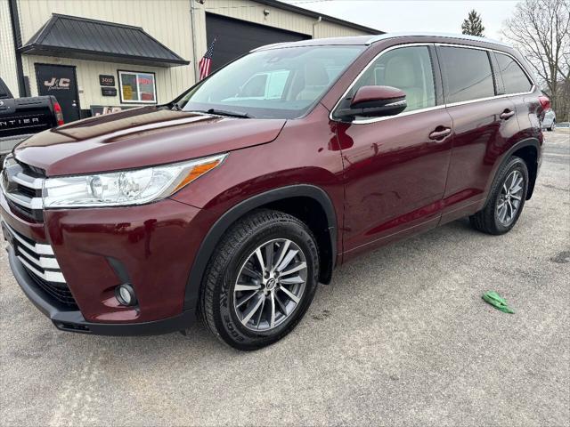 used 2018 Toyota Highlander car, priced at $20,495