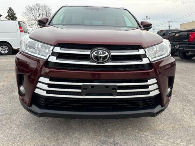 used 2018 Toyota Highlander car, priced at $20,495