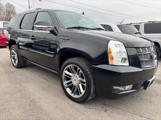 used 2012 Cadillac Escalade car, priced at $16,495