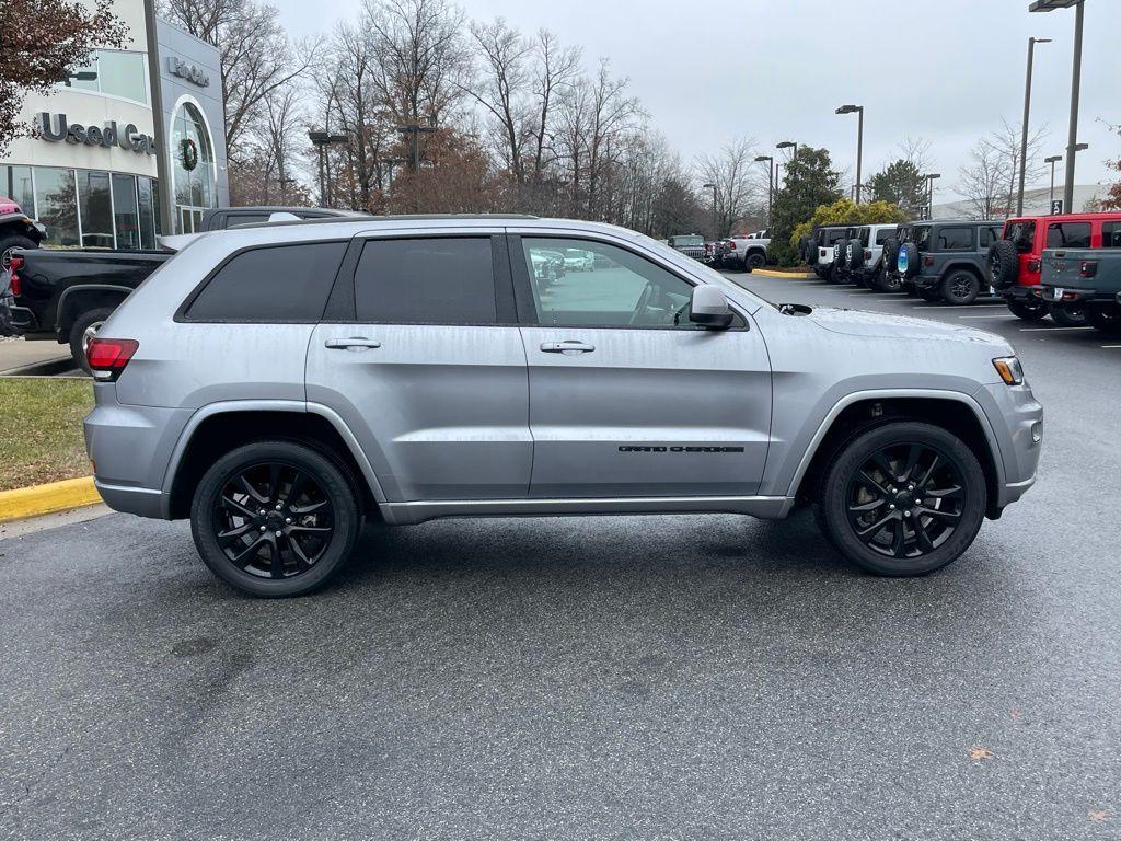 used 2021 Jeep Grand Cherokee car, priced at $24,233