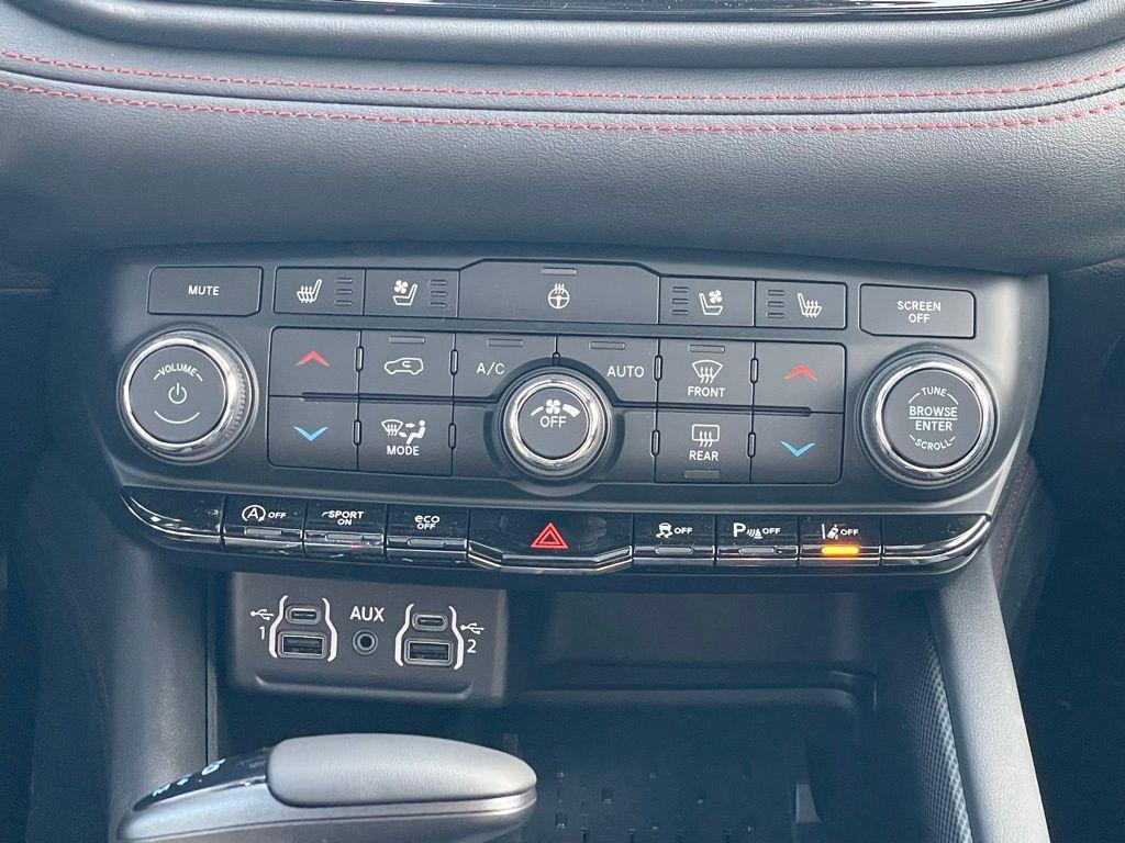 new 2025 Dodge Durango car, priced at $48,348